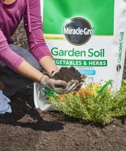 Outlet ⭐ Miracle-Gro Soil & Soil Amendments 1.5-cu ft Garden Soil 🔥 -Landscaping Official Shop 09279092
