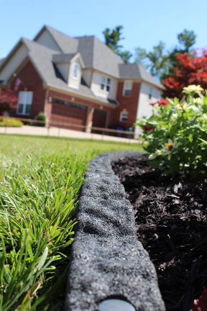 Brand new ๐คฉ Rubberific 4-ft Gray Rubber Landscape Edging Section ๐ 8 Brand new ๐คฉ Rubberific 4-ft Gray Rubber Landscape Edging Section ๐ - Image 8